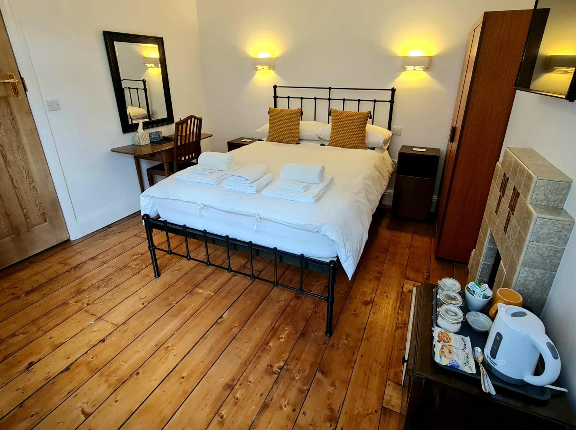 Newberry Wood Guesthouse Ilfracombe Zimmer foto